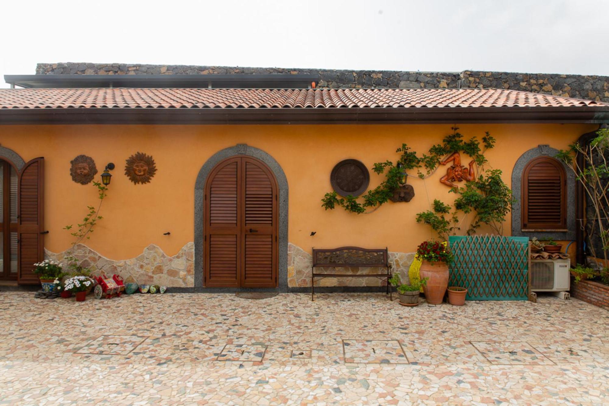 B&B Villa Liliya Fiumefreddo di Sicilia Exterior foto